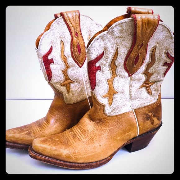 Frye Shoes - 😍🌈Vintage Frye Flaming ‘F’ Festival Boots  sz 7